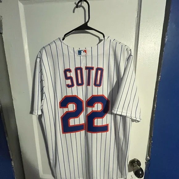 Nike NY Mets White Pinstripe Jersey - Picture 3 of 3